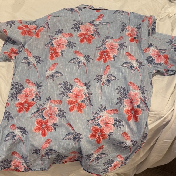 Izod Blue and Red Floral Men's Shirt - Picture 3 of 3